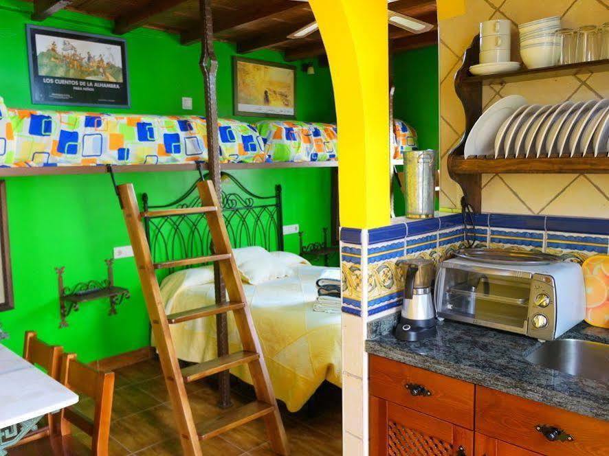 Apartamentos La Miga غرناطة المظهر الخارجي الصورة